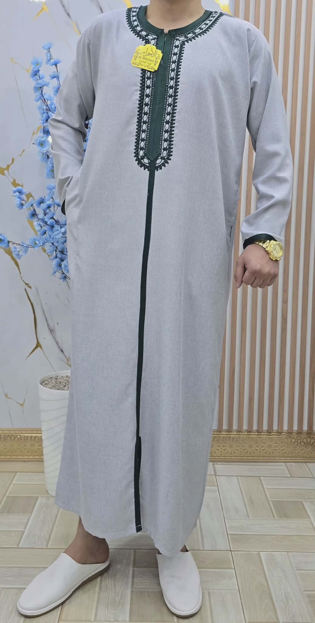 قميص مليئ بالأناقة و الفخامة
